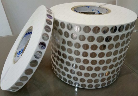 tem chống hàng giả dạng cuộn